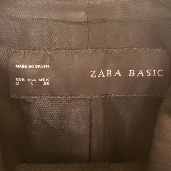 Zara Basic Blazer - Picture 3 of 3